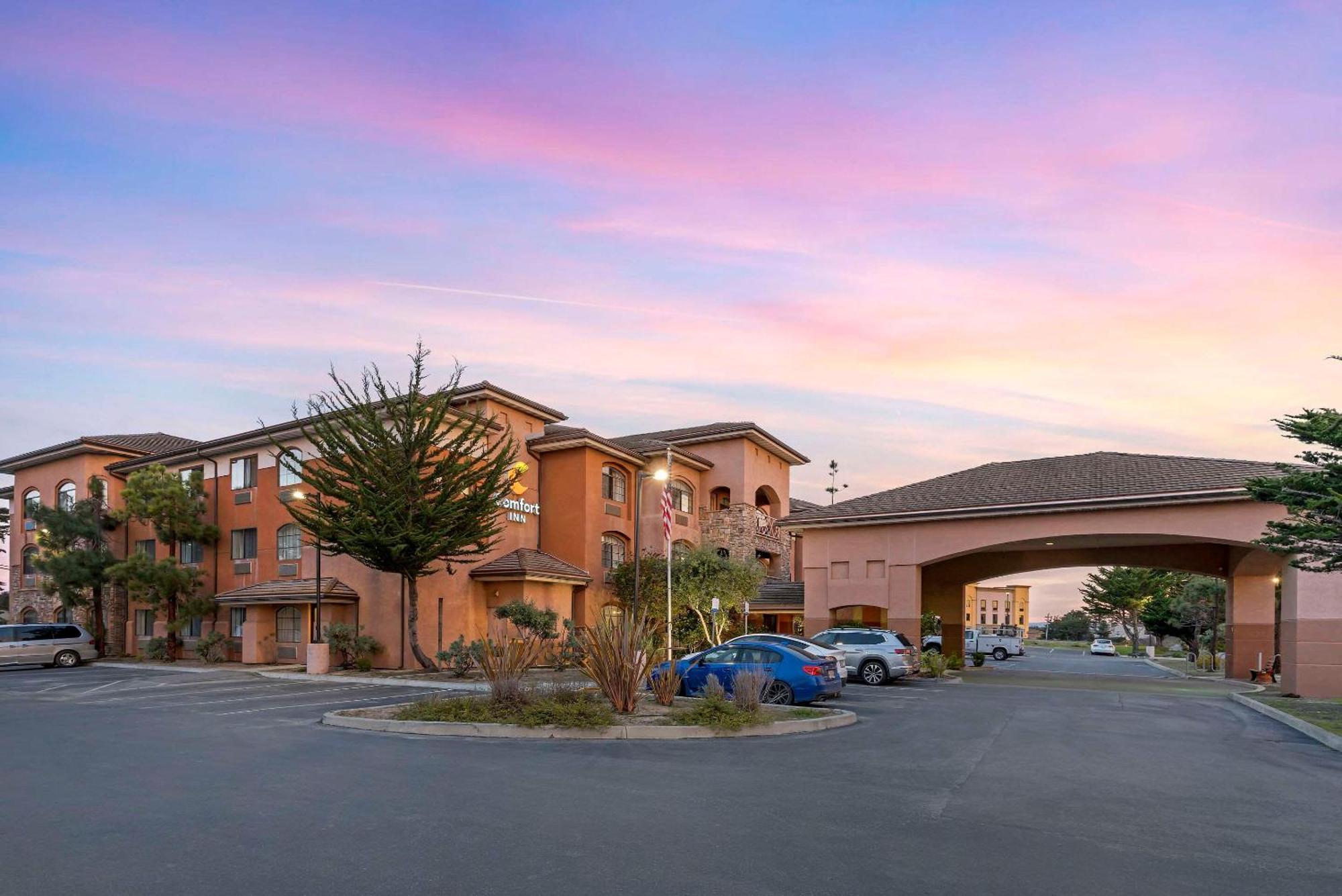 Comfort Inn Marina On The Monterey Bay מראה חיצוני תמונה